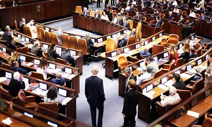 في خطورة الانصهار في الإطار الصهيونيّ