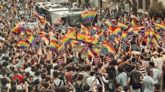 بيان الأممية الرابعة: ضد حملة اضطهاد مجتمع الميم LGBTI+ في تركيا، لننظم التضامن الأممي